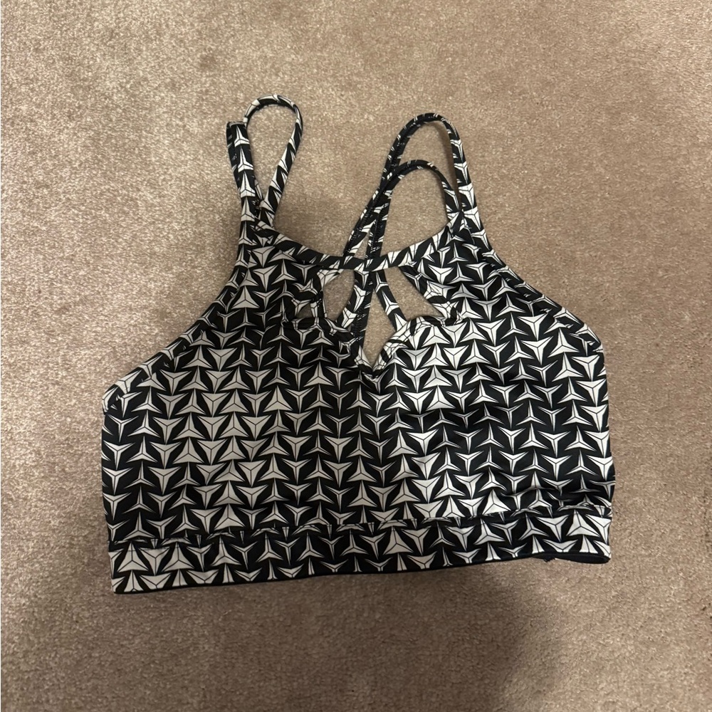 Black and White Patterned Sports Bra